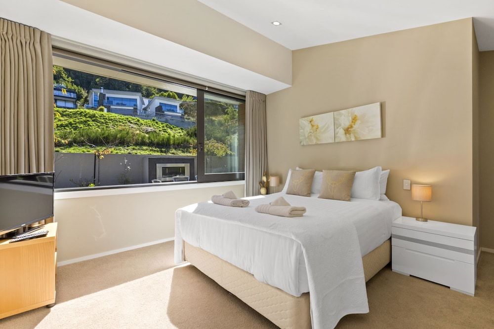 undefined Villa On Saint Marks 7