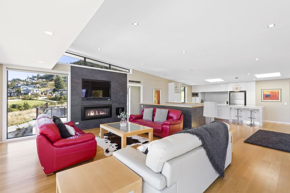 undefined Villa On Saint Marks 10