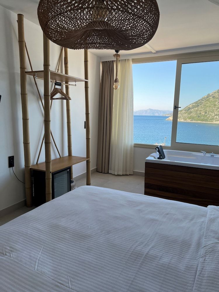 Sea View Double Room With jacuzzi