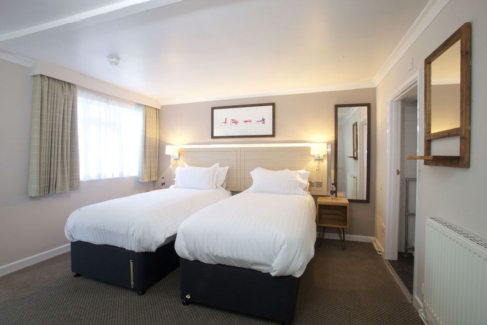 Fisherman's Cot, Tiverton by Marston's Inns Double or Twin Room 4