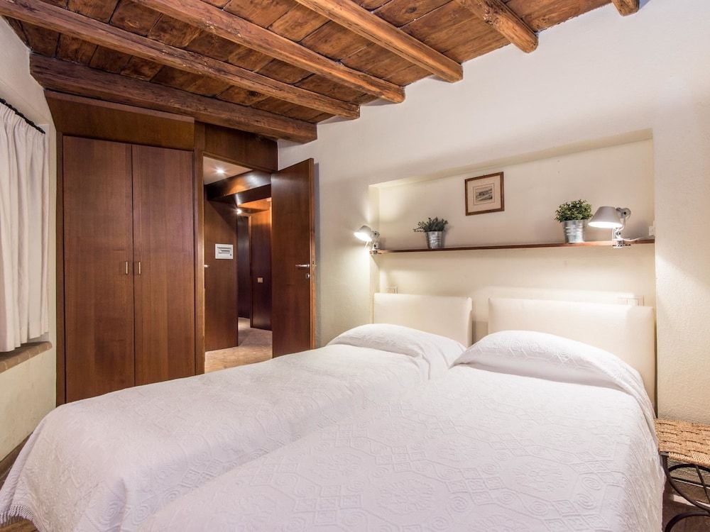 undefined RSH Elegant Apartment Campo dei Fiori 8