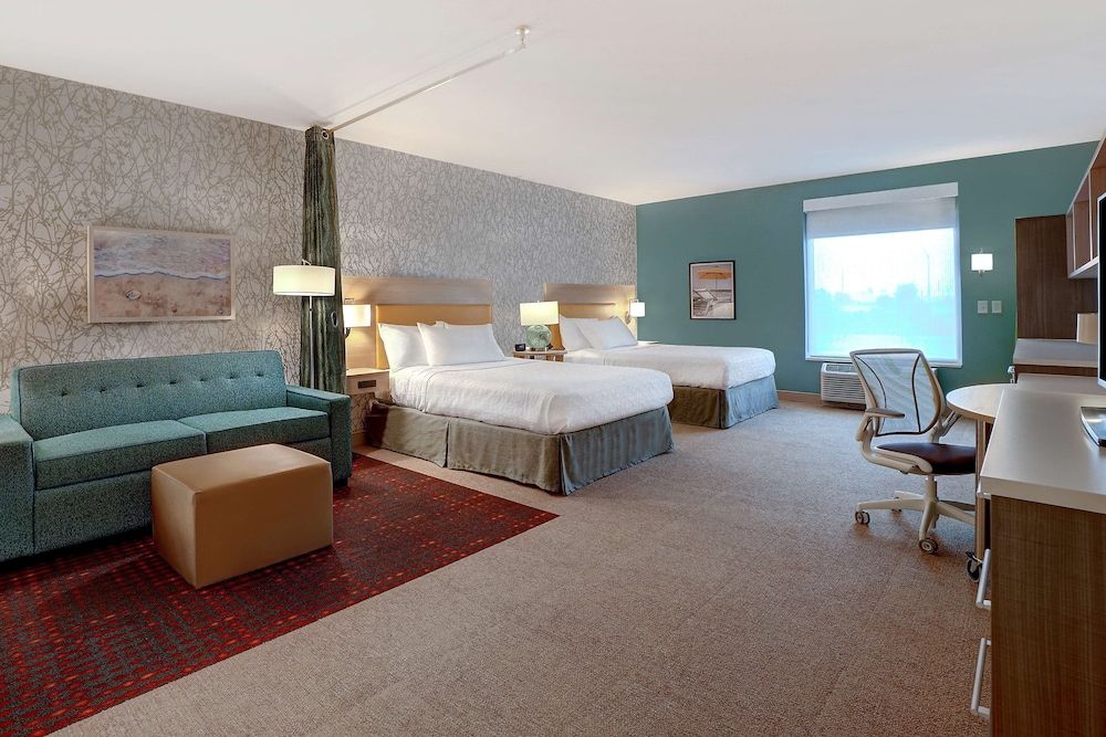 Studio, 2 Queen Beds, Accessible, Bathtub (Mobility & Hearing)