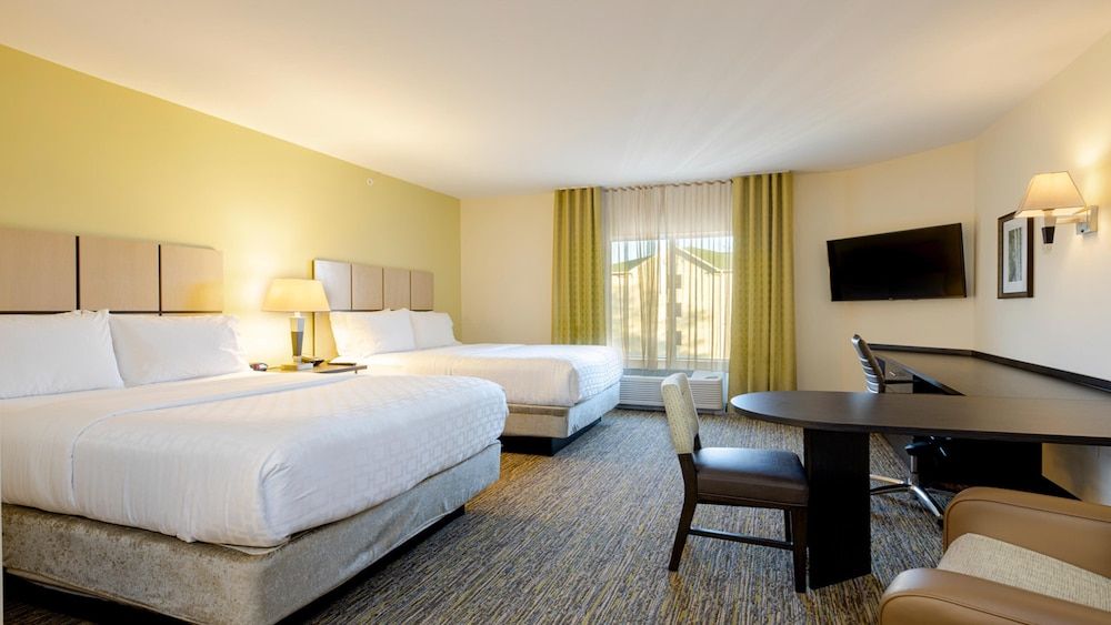 Studio Suite, 2 Queen Beds (Full Kitchen)