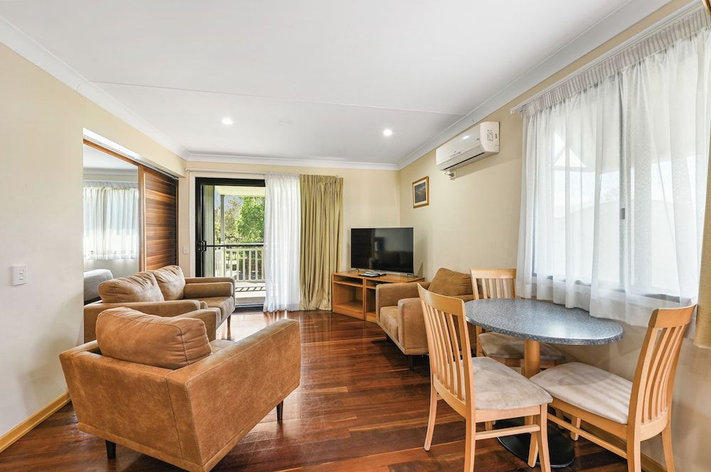 Eastgate on the Range Motel 2 Bedroom Apartment with Kitchen 7