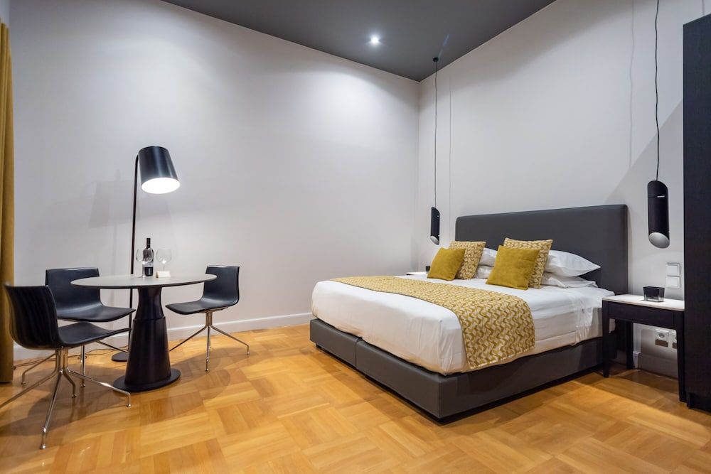 undefined 33 Solonos Suites