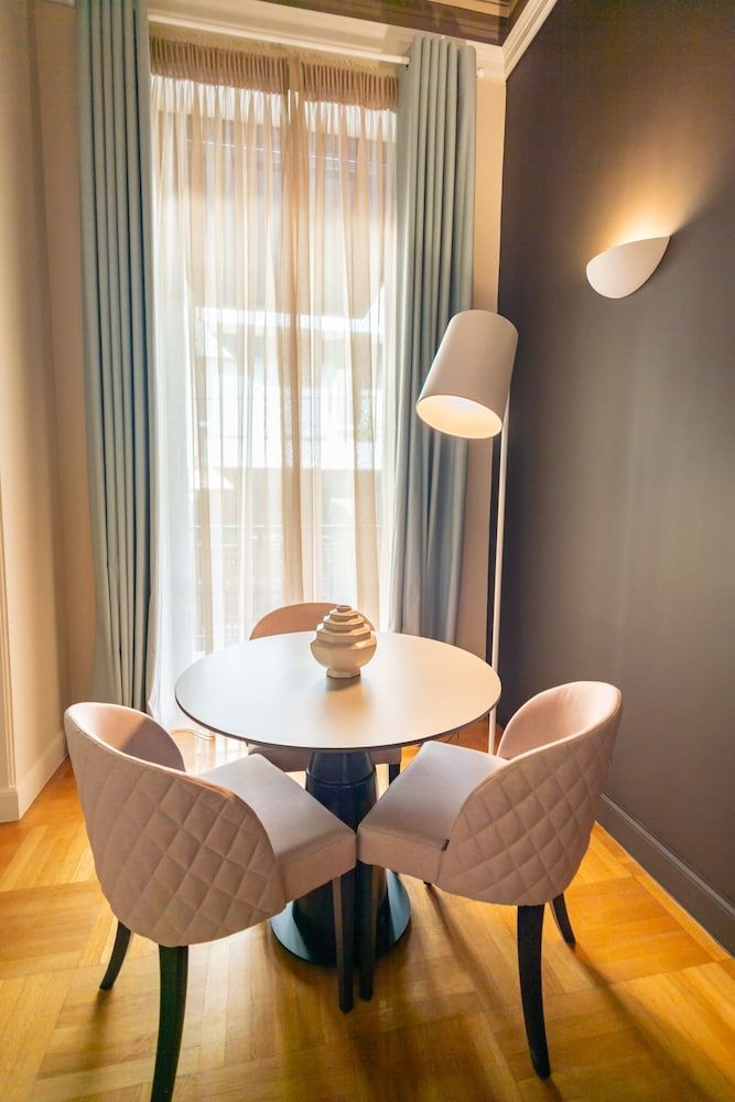 33 Solonos Suites Superior Room, 1 Queen Bed 11