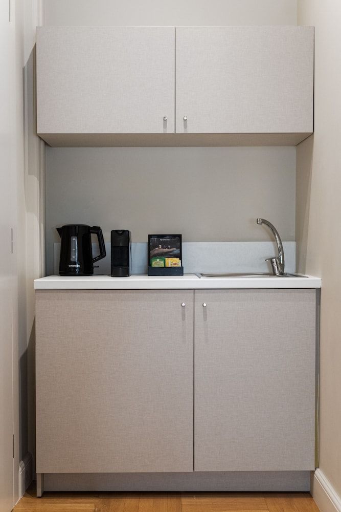 33 Solonos Suites Standard Suite, Balcony 17