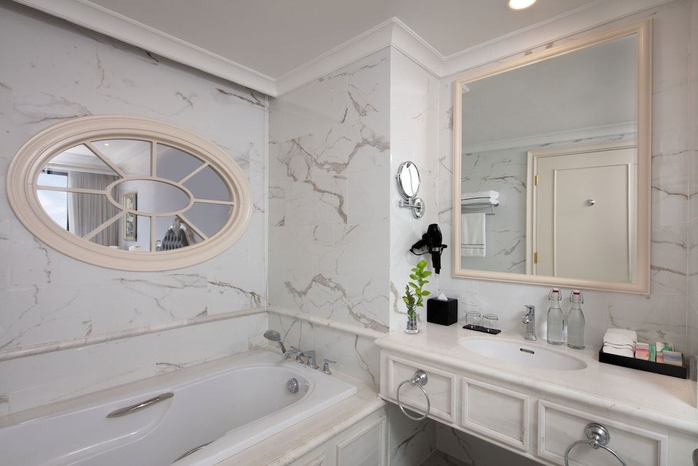 Melia Vinpearl Quang Binh Deluxe City View (2+1) 5