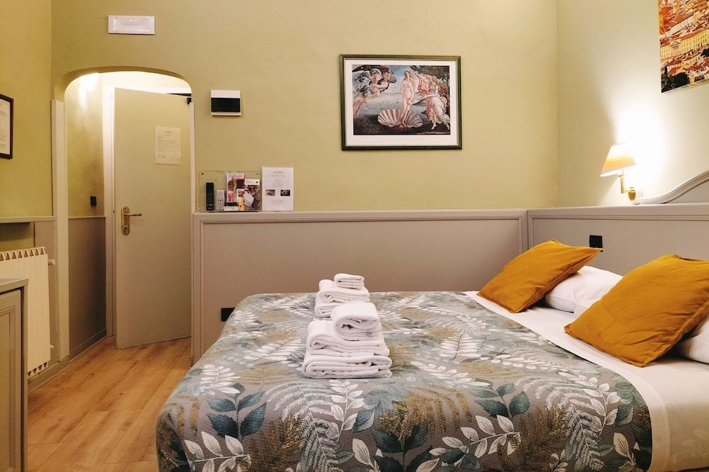 undefined Hotel Camilla 8