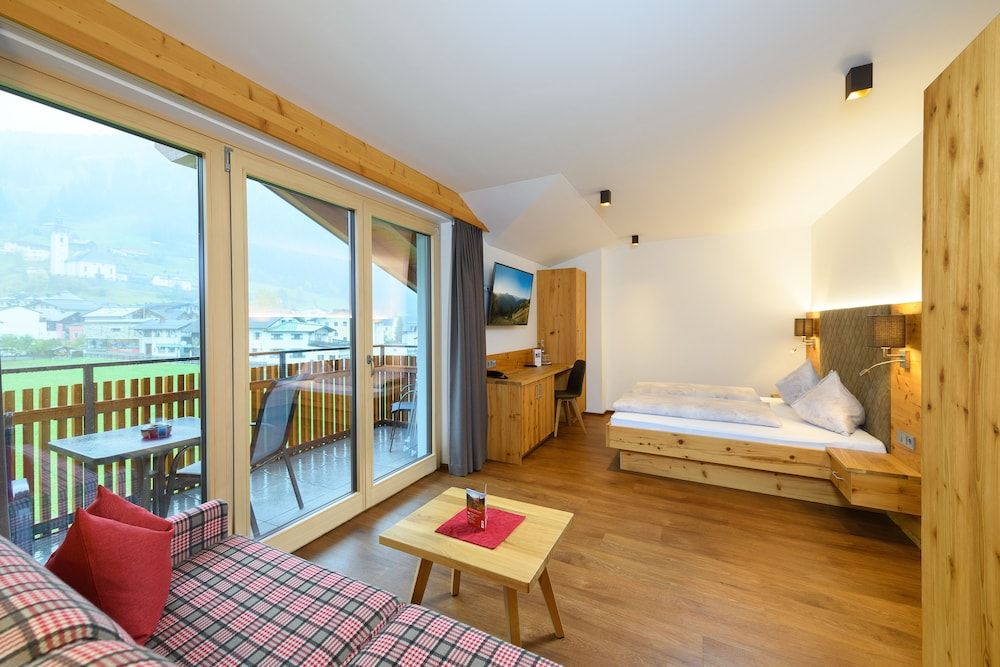 Premium Double Room, Balcony
