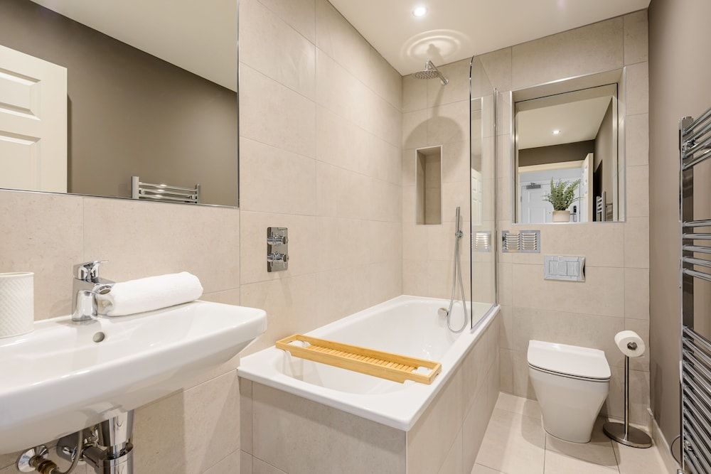 Museum Apartments Deluxe Apartment, City View 3