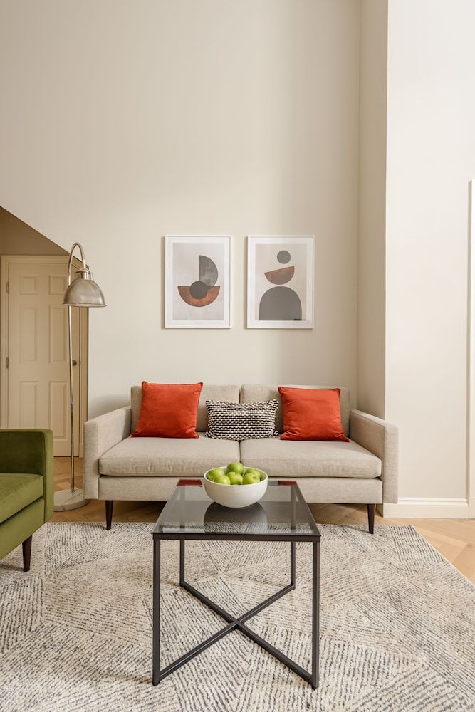 Museum Apartments Apartment, Mezzanine 9