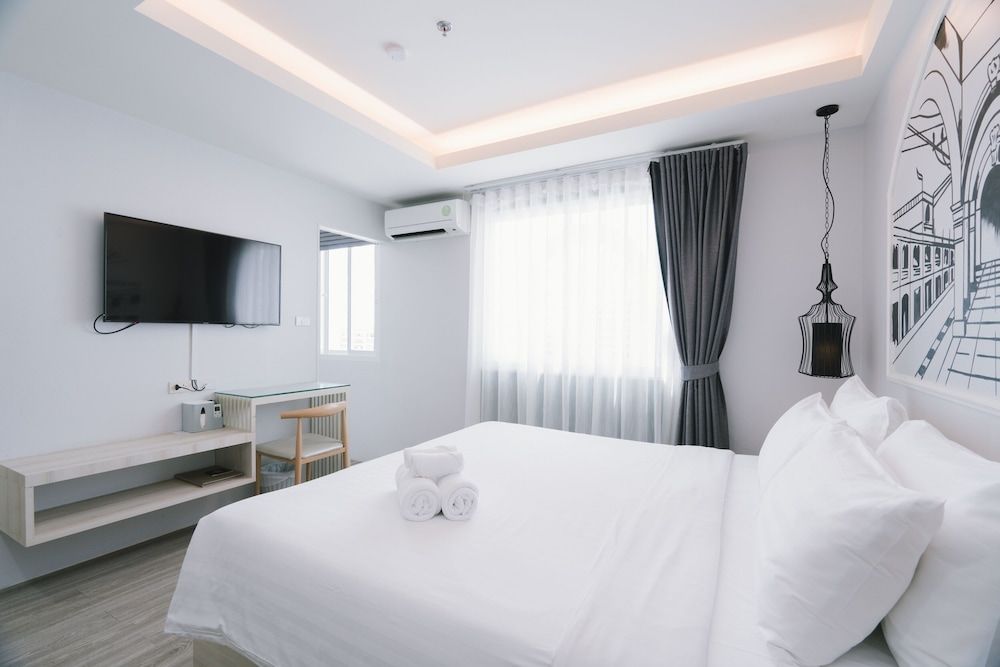 Peranakan House Deluxe Double Room 5