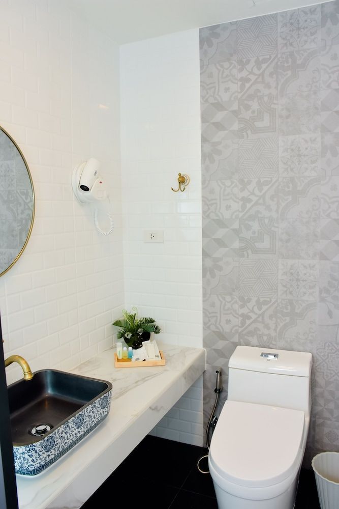 Peranakan House Deluxe Double Room 7