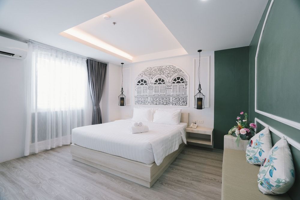 Peranakan House Grand Double Room 8