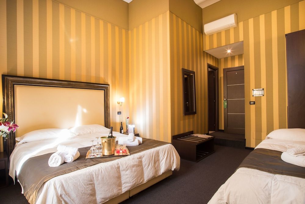 Nice Rome Holiday Classic Triple Room 3