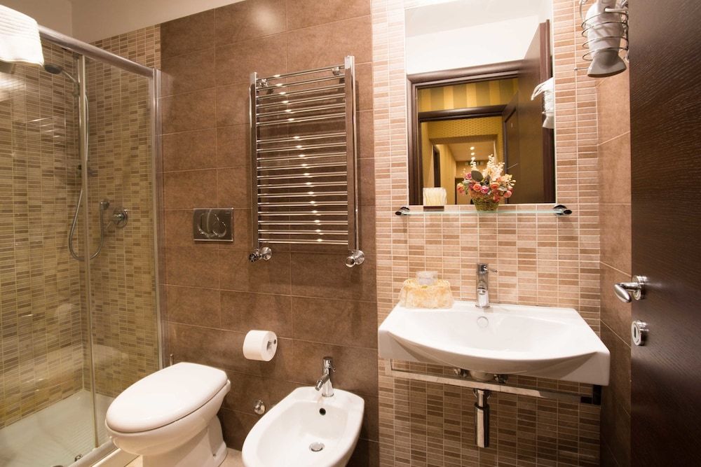 Nice Rome Holiday Economy Double Room 4