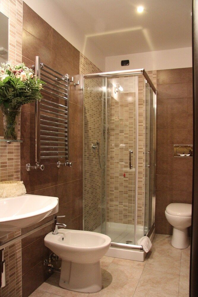 Nice Rome Holiday Classic Triple Room 4