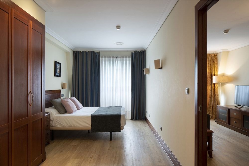 undefined Santiago Apartments Bilbao 5
