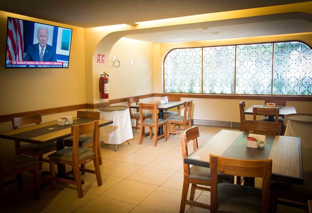 undefined Hotel Antas 4