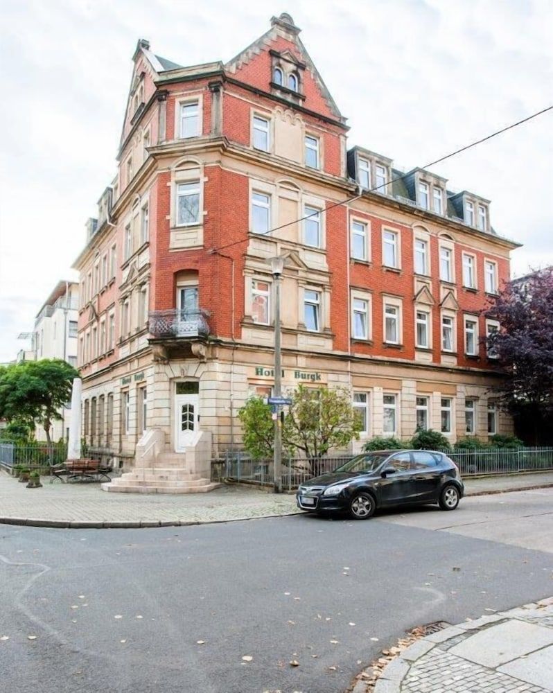 undefined Hotel Burgk 3