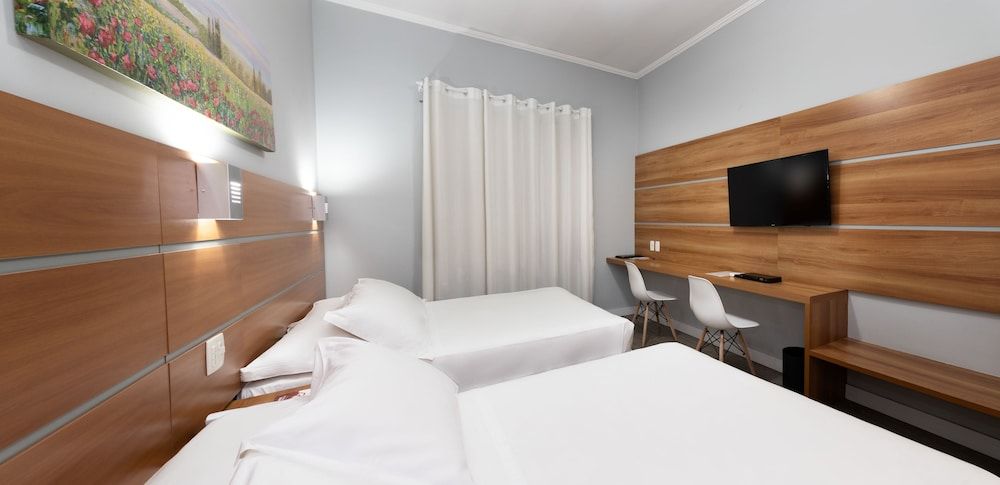 Hotel KK Deluxe Twin Room 12