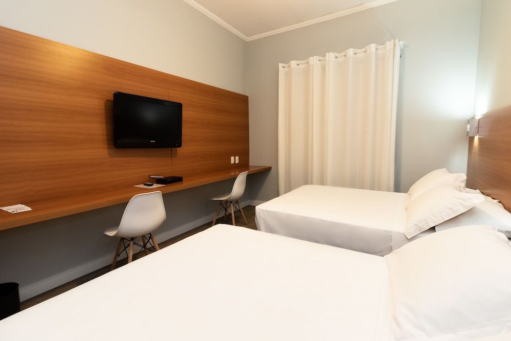 Hotel KK Deluxe Twin Room 9