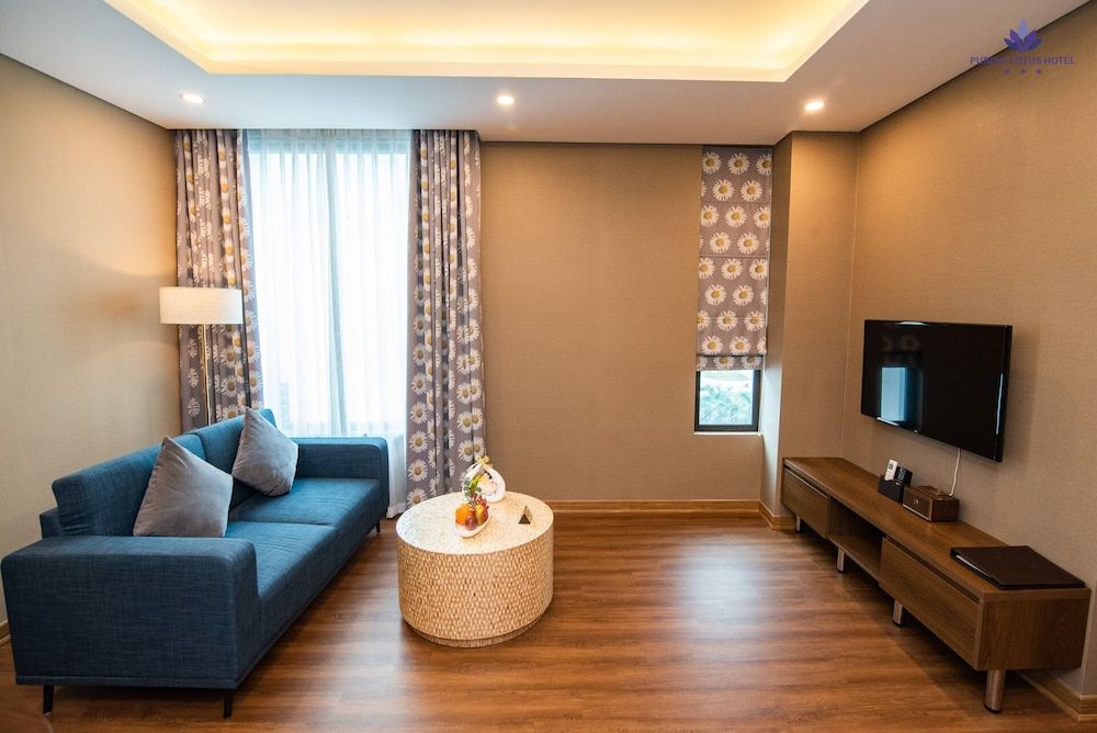 Purple Lotus Hotel Executive Apartment 9