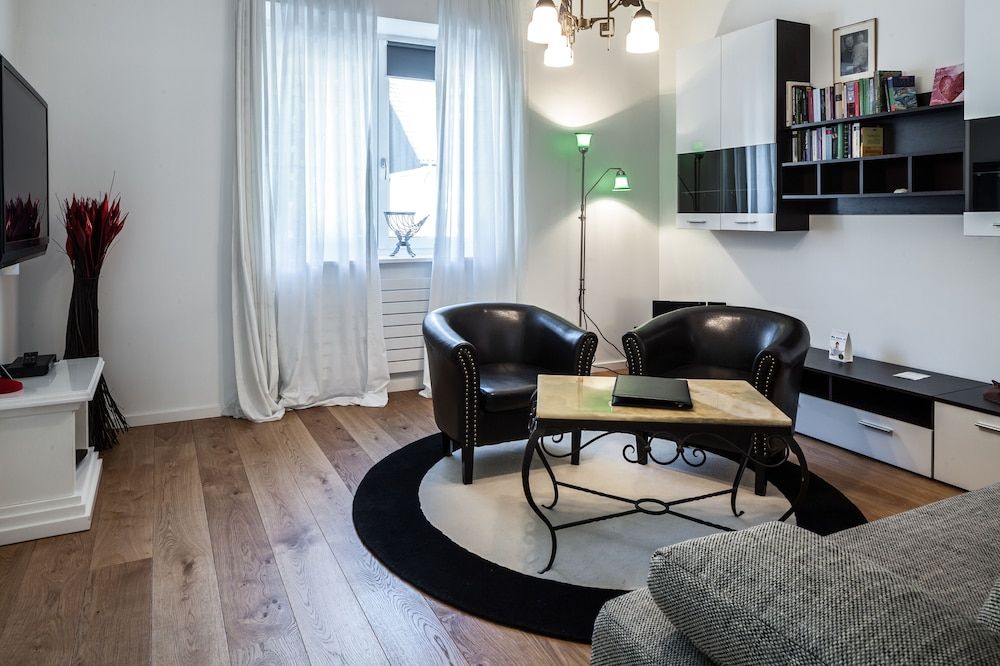 GL Apartmenthouse Deluxe Apartment, 1 Bedroom, Hot Tub, Mezzanine 5