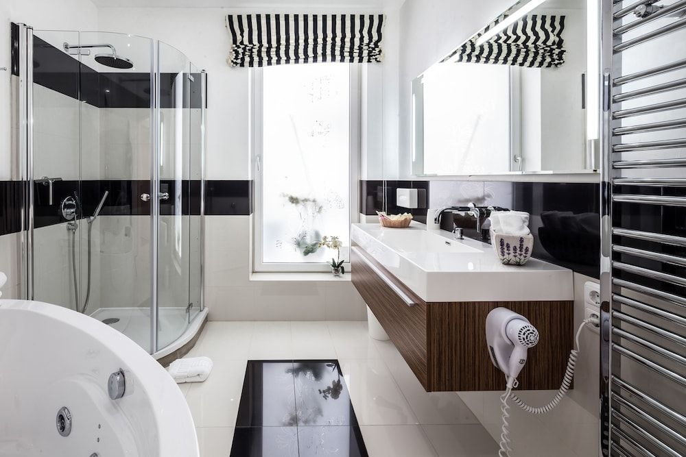 GL Apartmenthouse Deluxe Apartment, 1 Bedroom, Hot Tub, Mezzanine 9