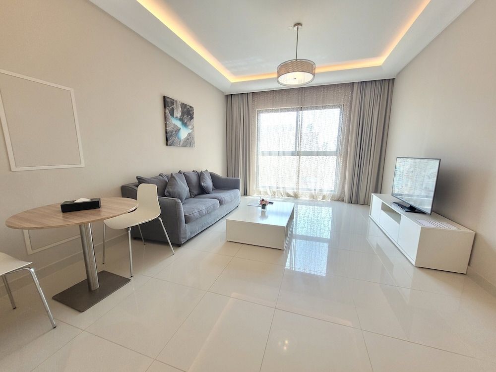 undefined The Jewel Hotel 3