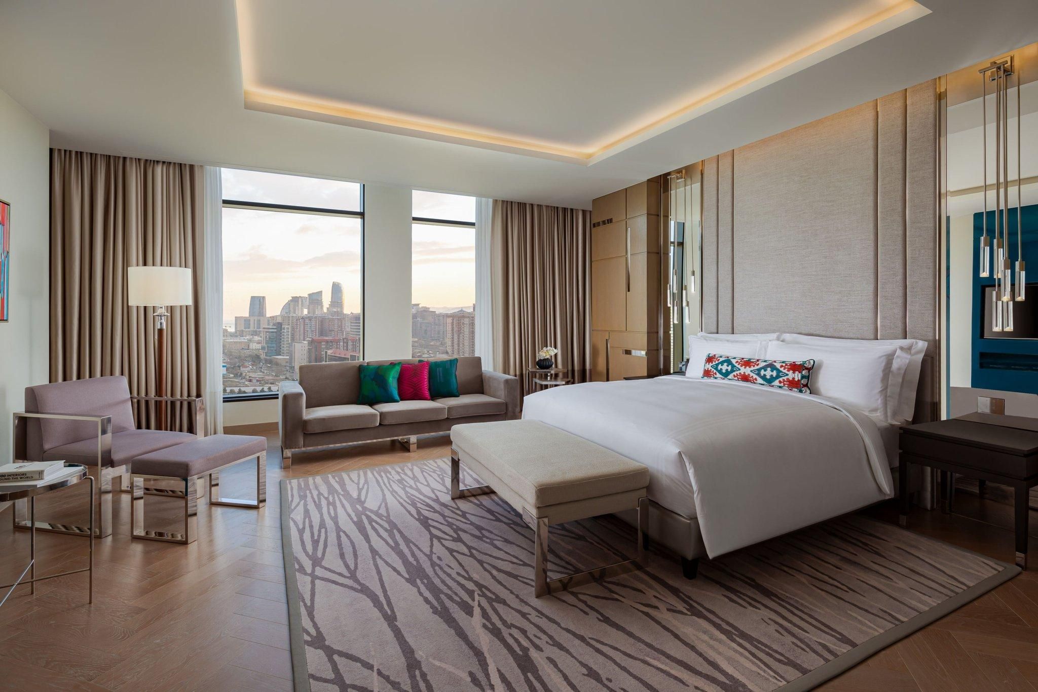 Club Level, Club Lounge Access, Club Guest Room, 1 King