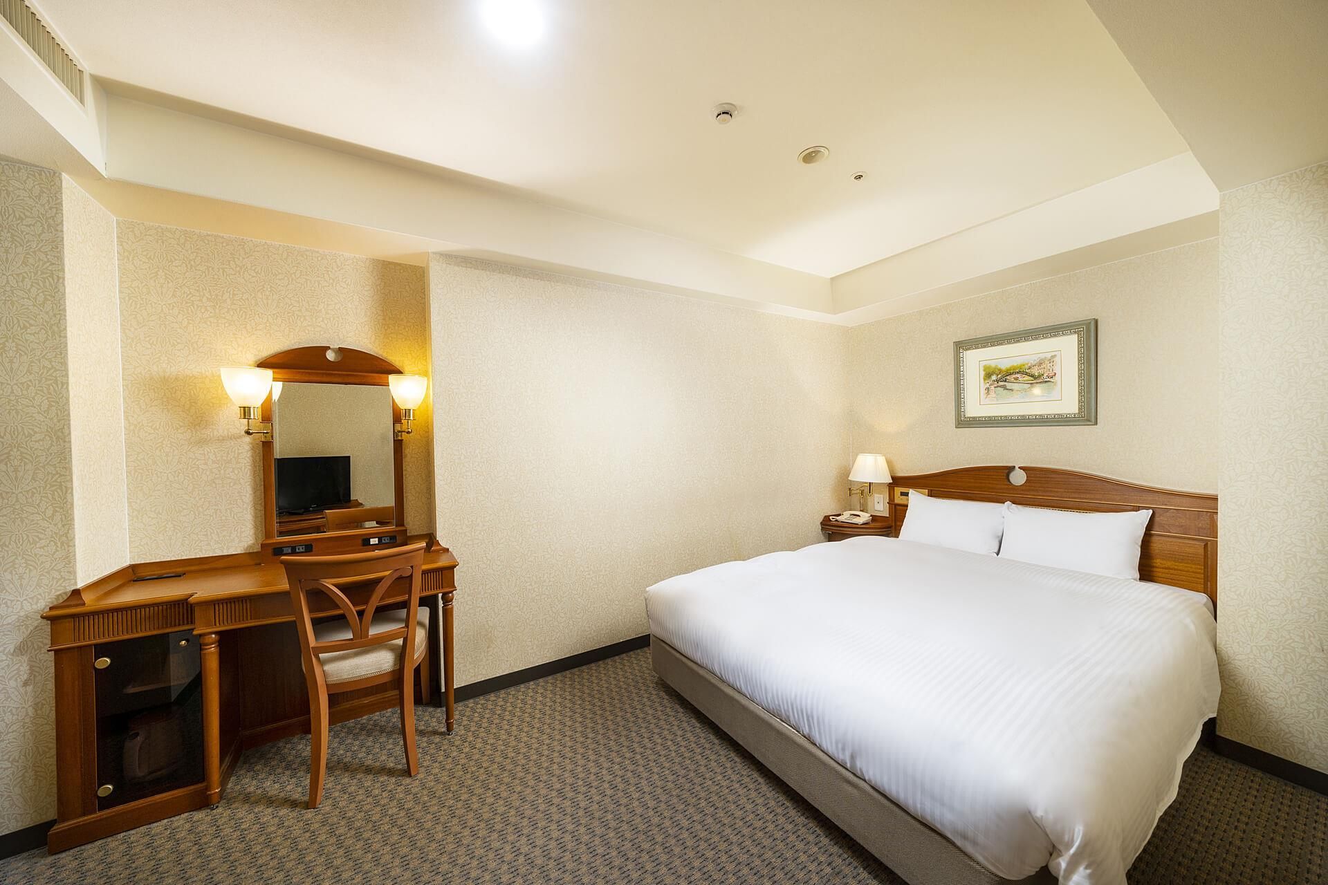 Moderate Double Room - Smoking