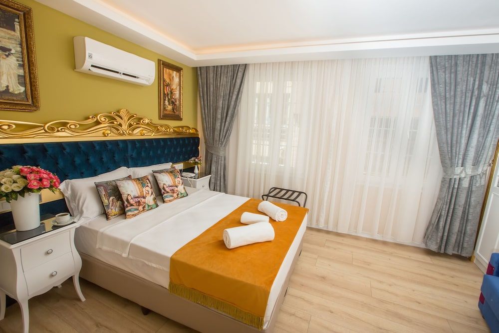 undefined Atlantis Royal Hotel 7