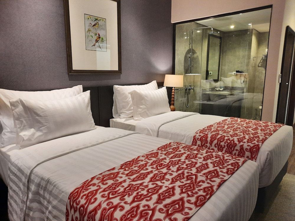 Hotel Suni Abepura Grand Deluxe Twin Room 3