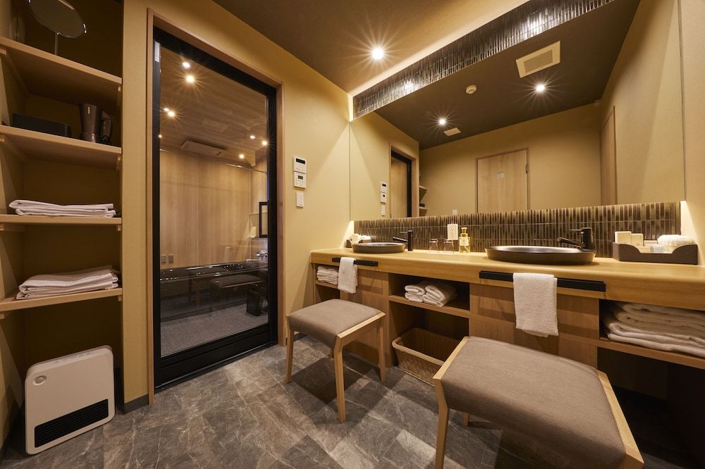 undefined Rinn Shirakawa South 7