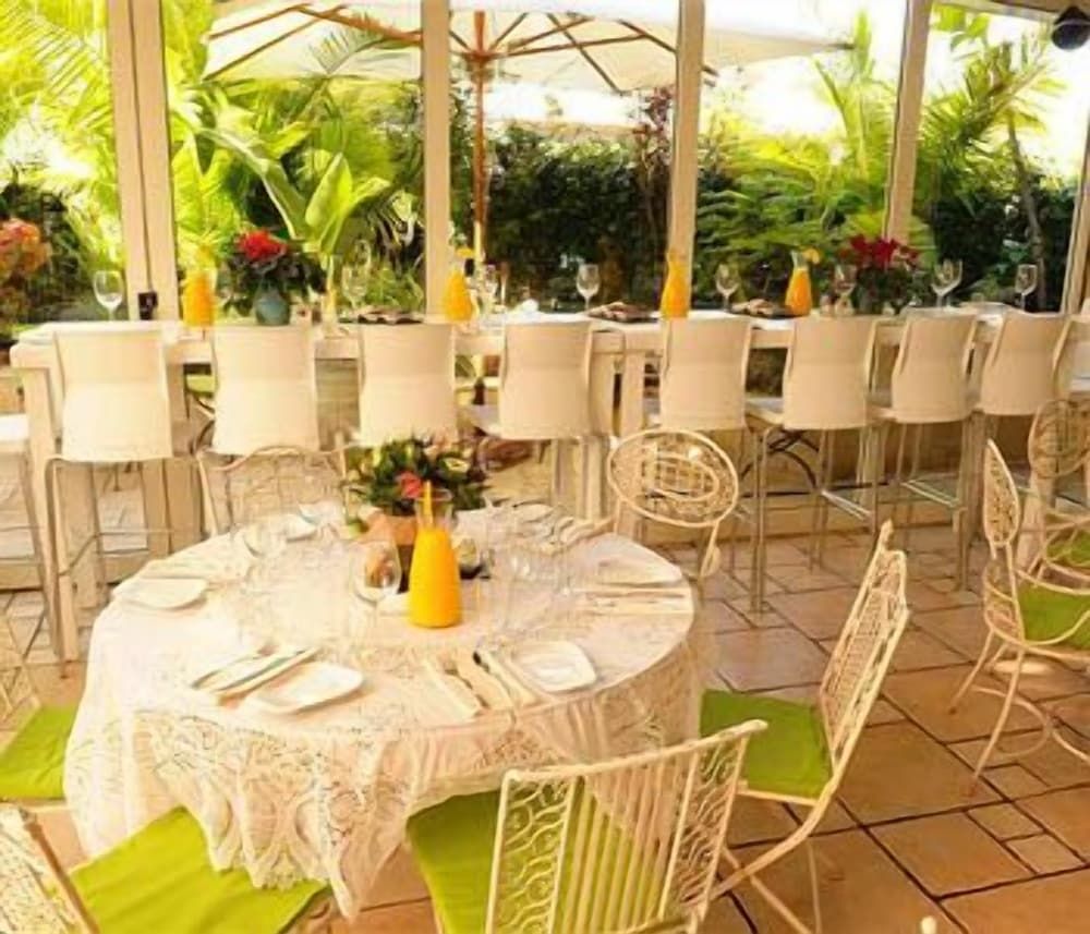 undefined Villa Carmel Boutique Hotel 9