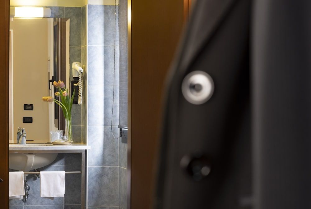 Hotel Il Duca D'Este Economy Single Room 4