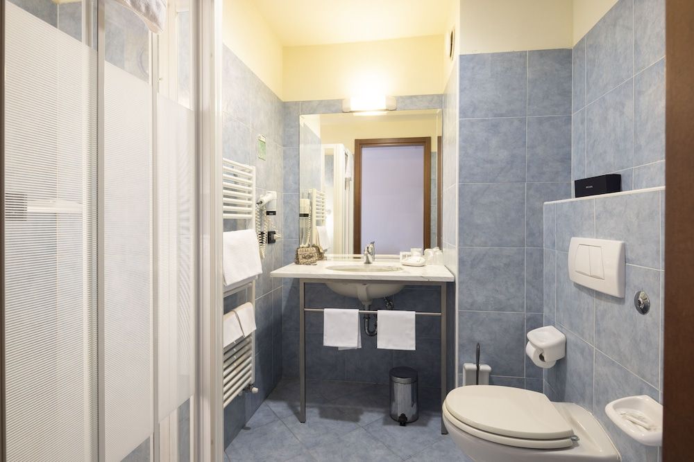 Hotel Il Duca D'Este Economy Single Room 3