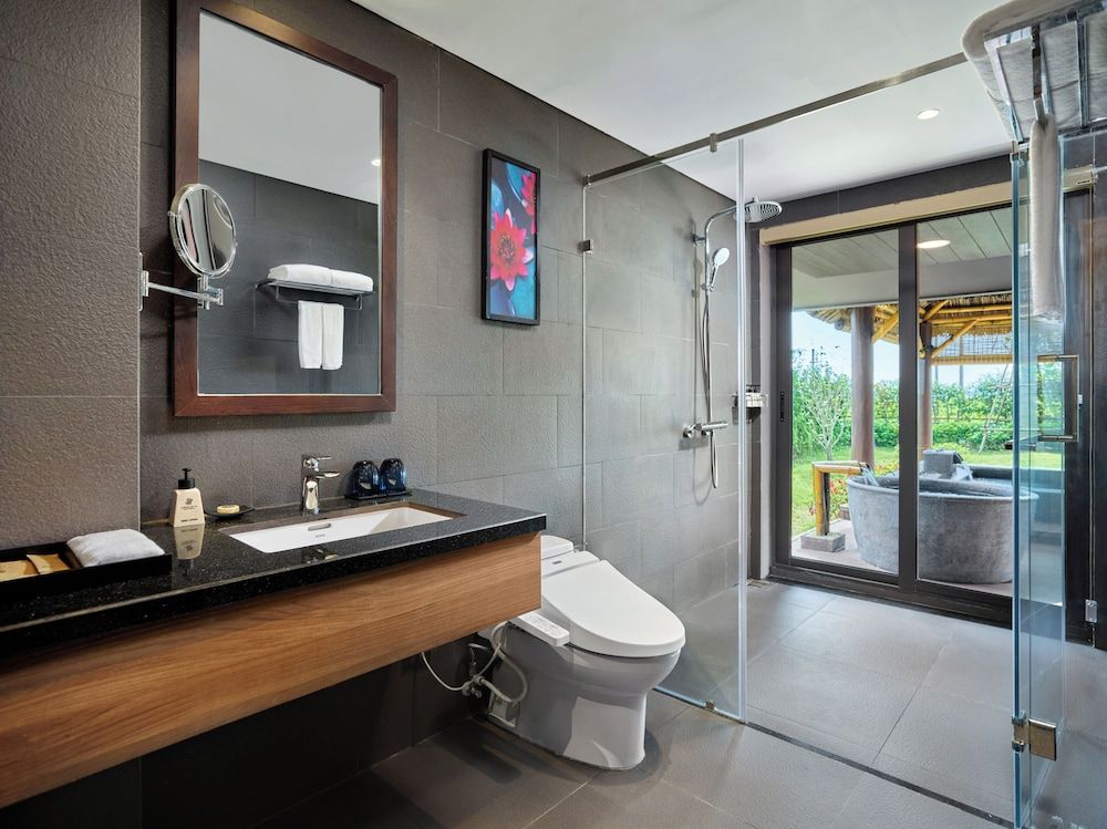 Kobi Onsen Resort Hue, Affiliated by Meliá Family Villa with Private Onsen 2