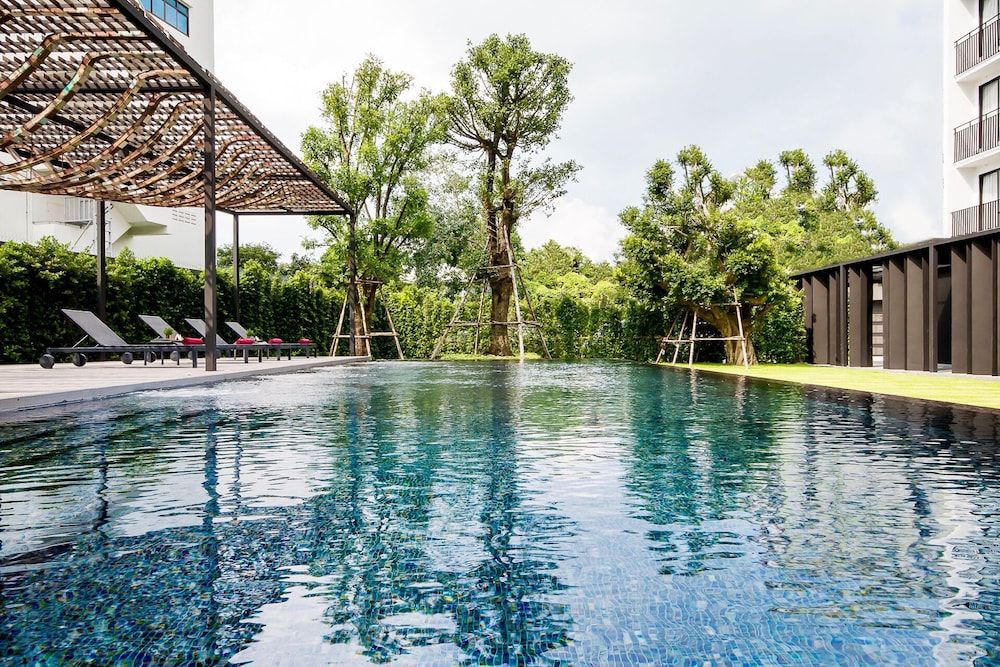 undefined Scene Bangkok Noi 8