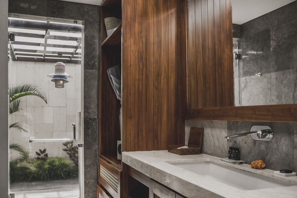 Asvara Villa Ubud by Ini Vie Hospitality Royal 1 Bedroom Villa with Private Pool & Hot Tub 2