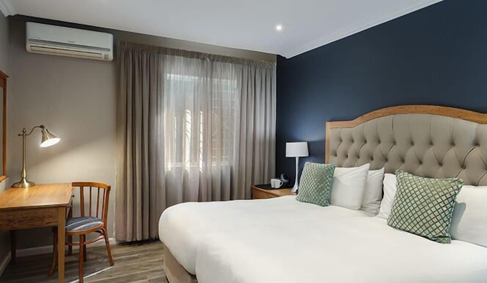 Premier Express Inn George