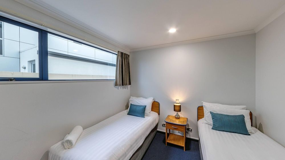 Two Bedroom Apartment with Spa Bath Ground Floor