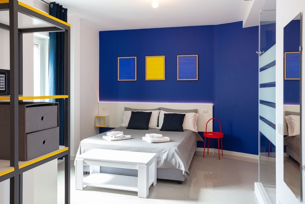 Room, City View (Room 03)