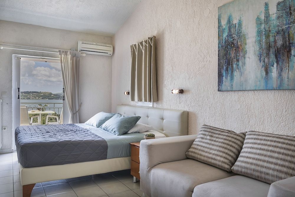 Standard Studio, Sea View (for 3)