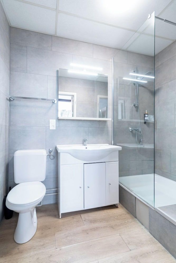 Montovani Economy Double Room 5