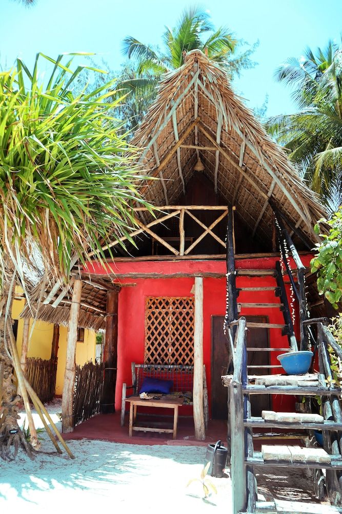 Evergreen Bungalows Economy Room 5