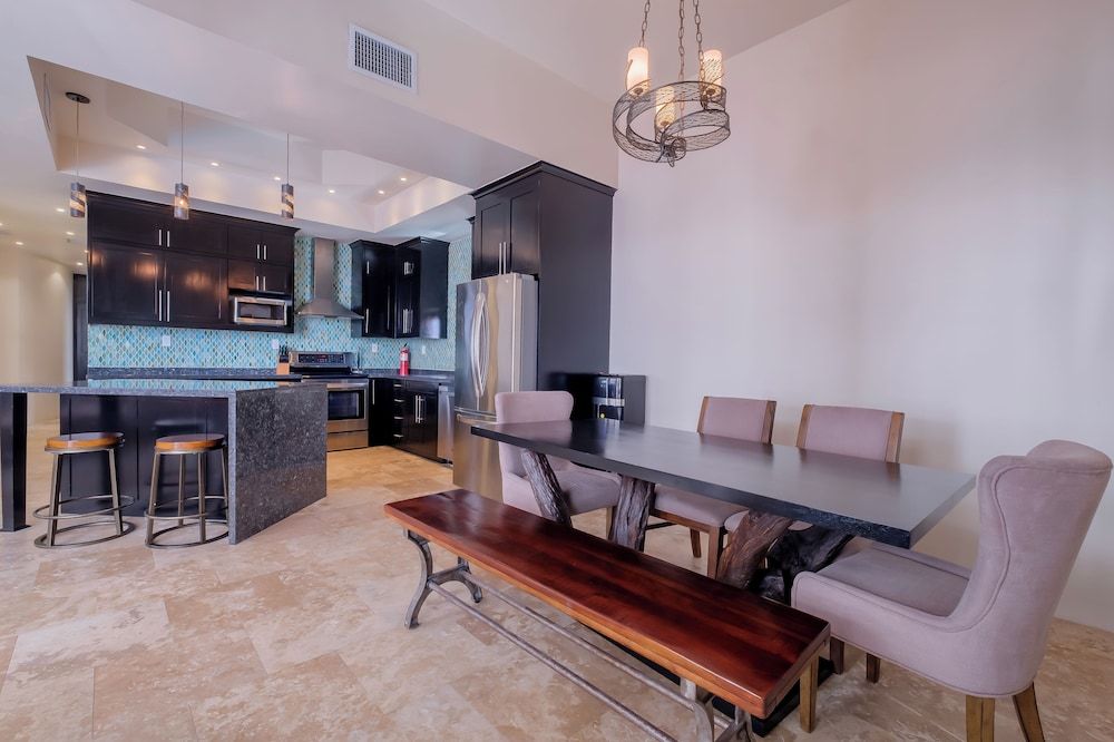 Luxury Suite, King and Queen, Ocean View