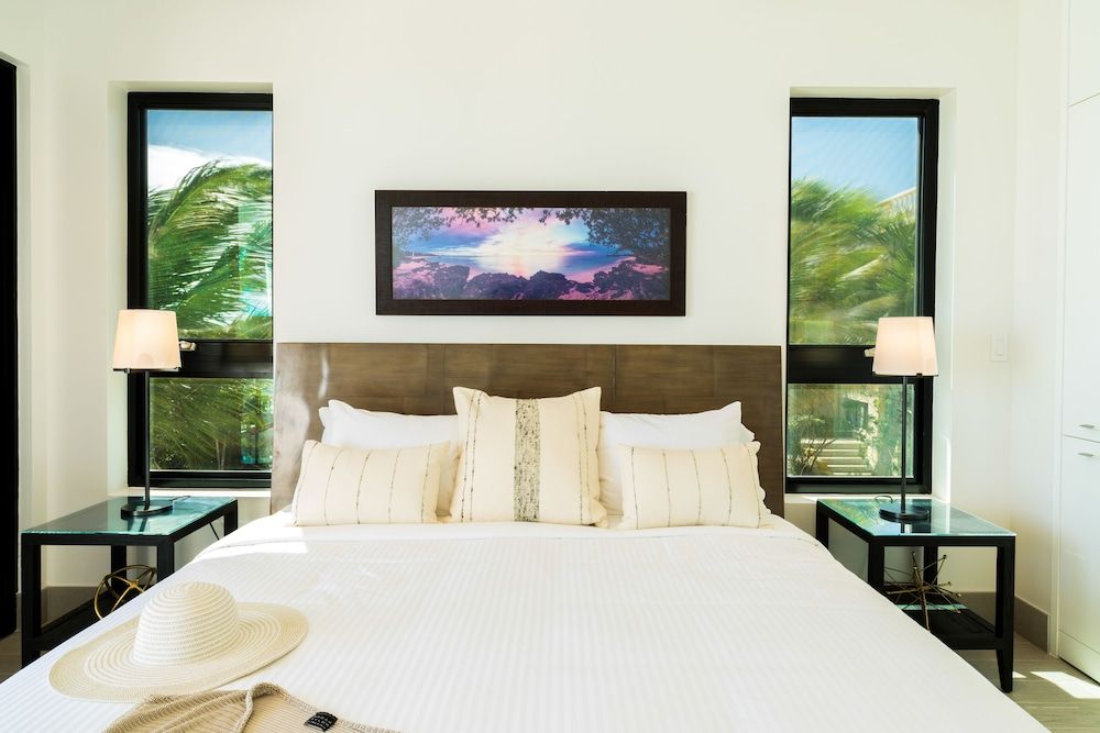 H2O LifeStyle Resort Deluxe Suite, 1 Bedroom, Ocean View, Poolside 2